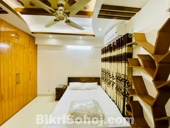 Premium Furnished 4-Bedroom Apartment in Bashundhara R/A